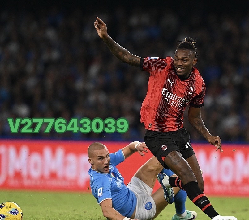 包含热血拼搏！女子足球比赛全程扣人心弦的词条