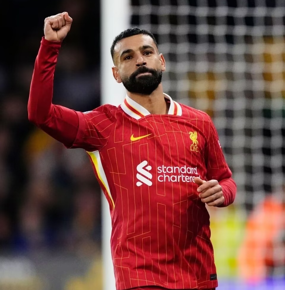 利物浦客场大露神威，继续领跑积分榜的简单介绍