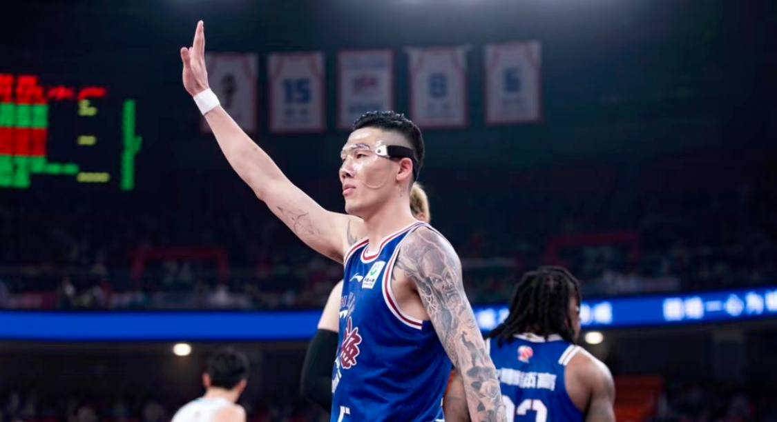 斯肯索普前锋助攻进球，成为球队得分手