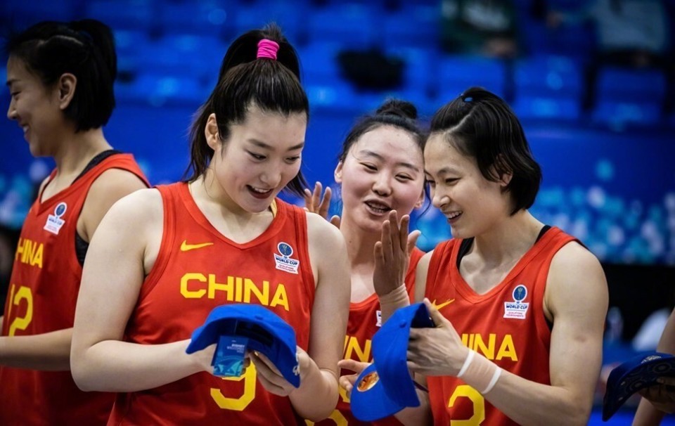 亚洲球员在国际冠军赛事中展现实力