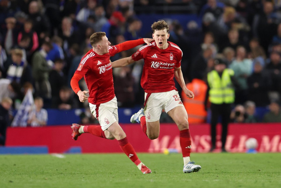 曼城再次对阵拜仁慕尼黑，足球盛事即将展开的简单介绍