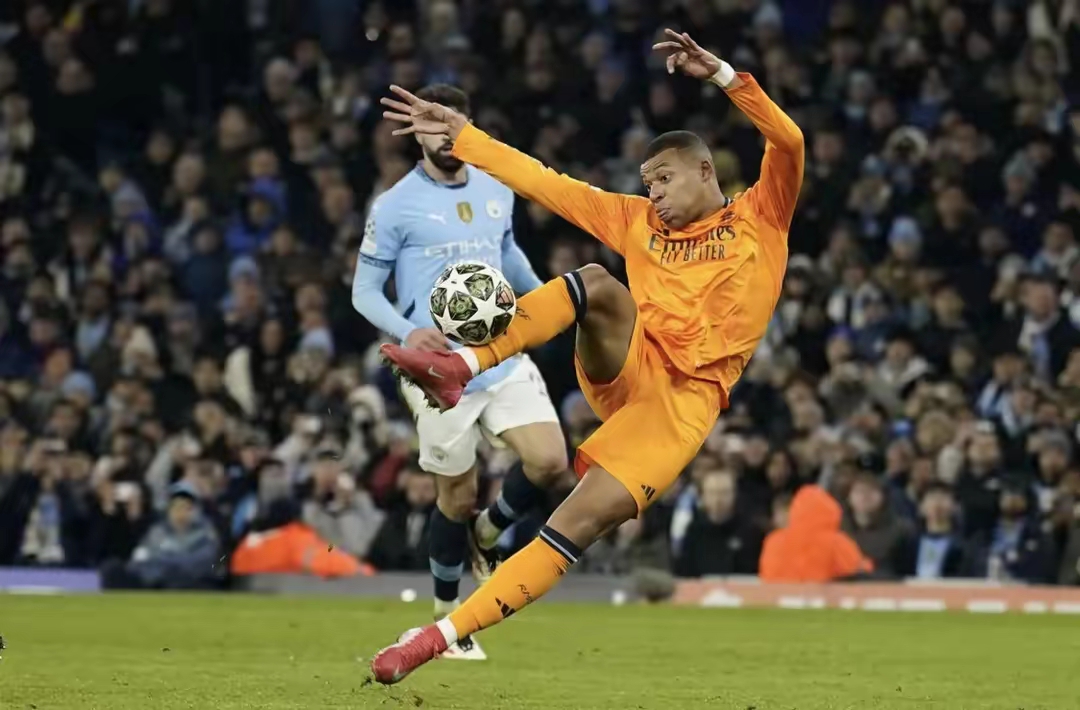 曼城横扫对手，淘汰赛形势一片大好的简单介绍