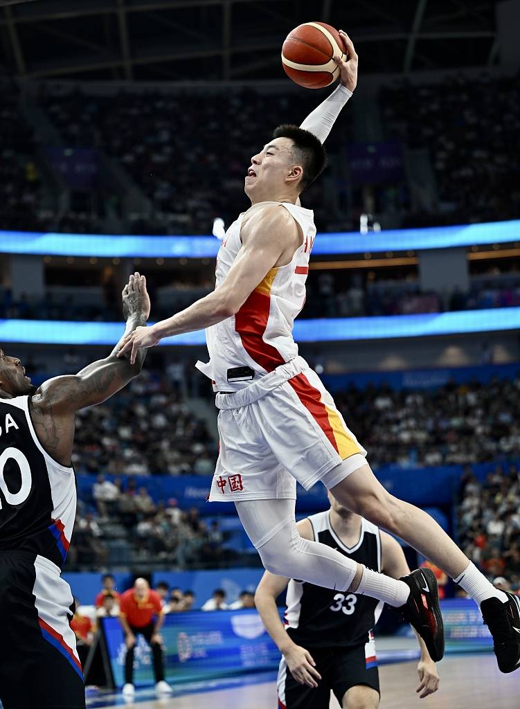 包含率先取得领先，紧逼防守稳固比分的词条