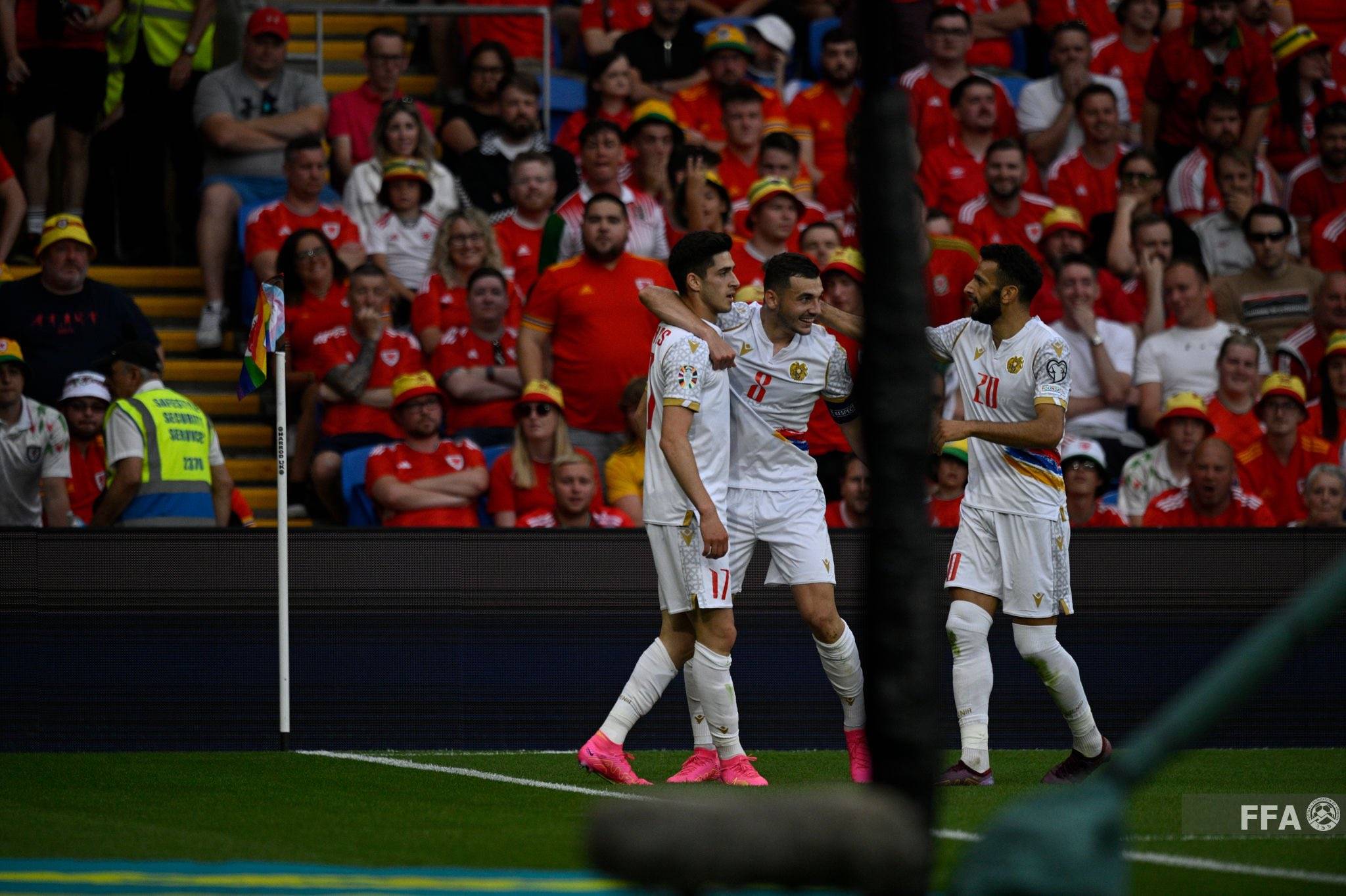 包含小组赛焦点:英格兰失利,比分揭晓的词条 包含小组赛焦点:英格兰失利,比分揭晓的词条