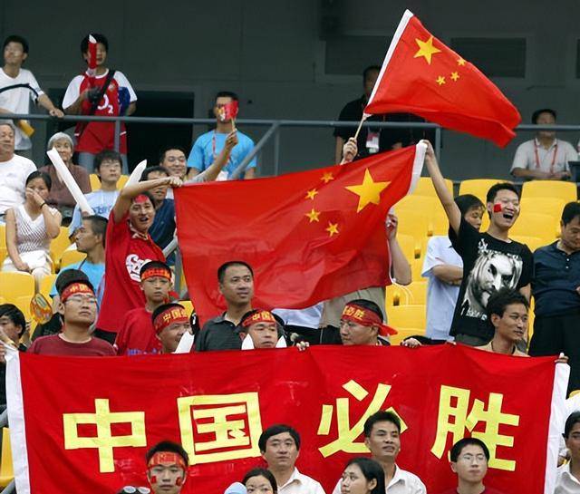 勇士在亚洲杯中绝杀AC米兰,出线形势明朗的简单介绍 勇士在亚洲杯中绝杀AC米兰,出线形势明朗的简单介绍