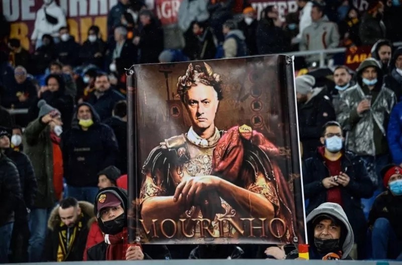 包含国际米兰打造欧洲面貌纵横货物里边的词条