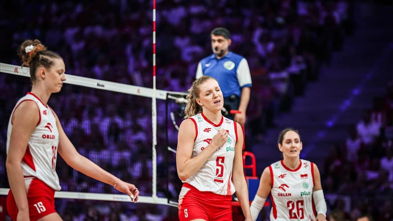 包含波兰队轻松取胜,跻身欧锦赛参赛优势阵营的词条 包含波兰队轻松取胜,跻身欧锦赛参赛优势阵营的词条