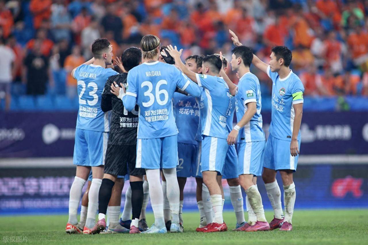 鲁能主场击败华夏幸福，步步为营