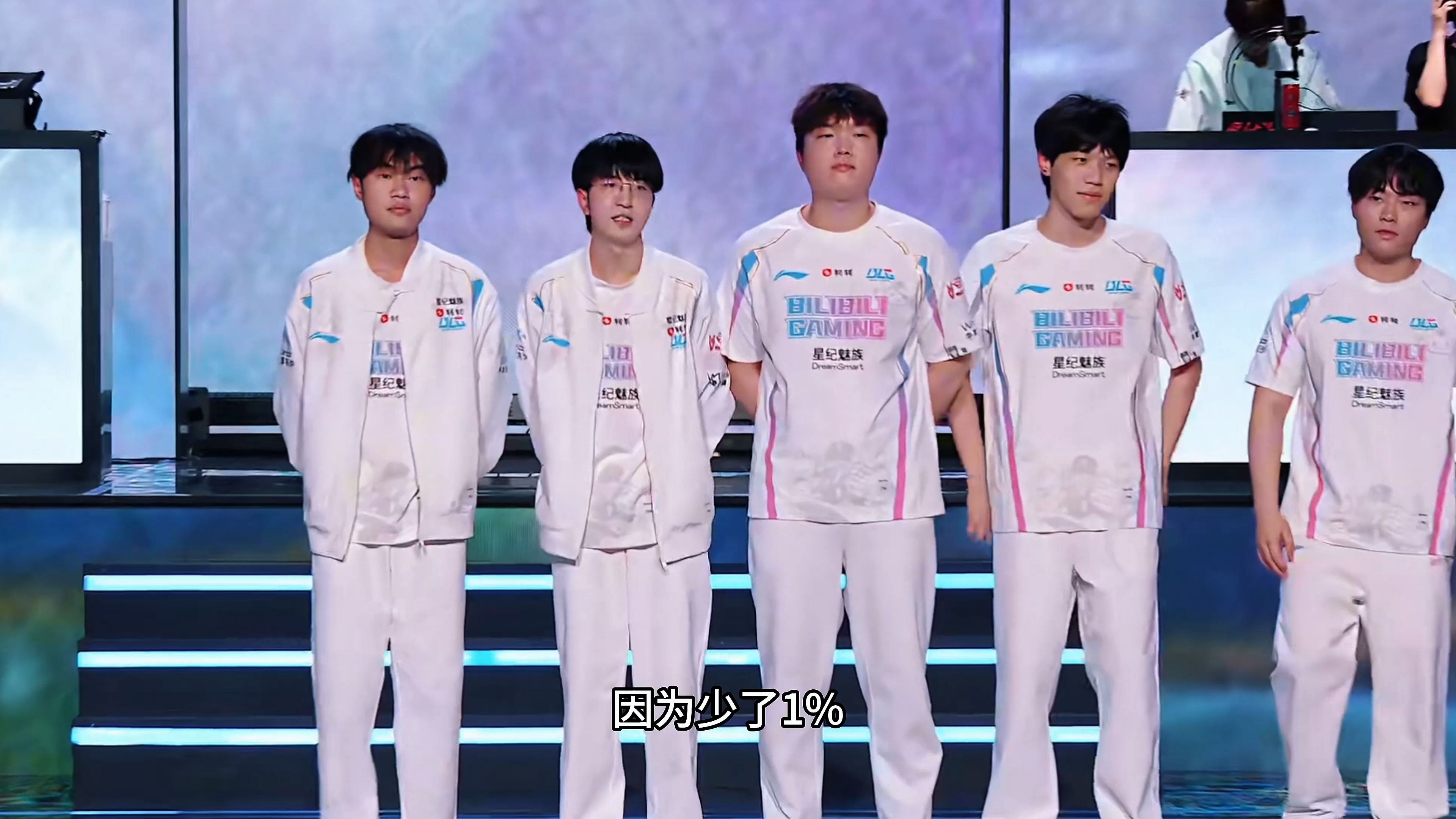 BLG轻取EDG，Hanssama成为全场焦点八强赛2:0（广州）