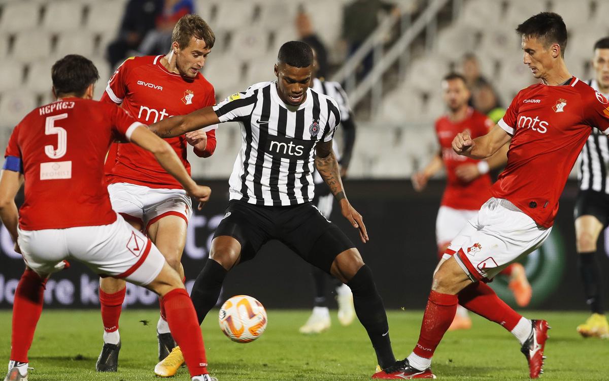 贝尔格莱德游击被罗马客场逆袭