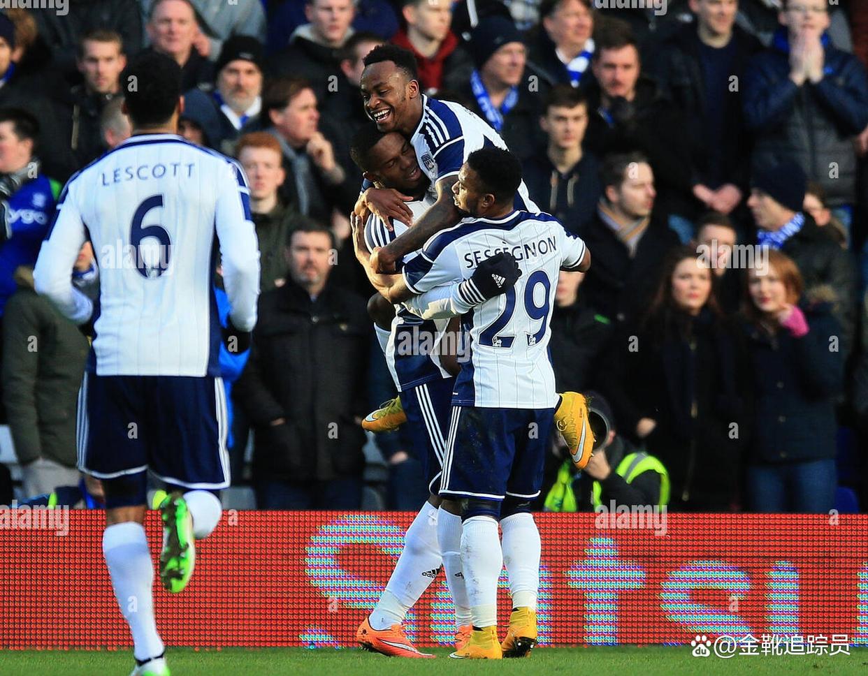 包含曼城在欧洲俱乐部比赛中获得胜利，晋级四分之一决赛的词条