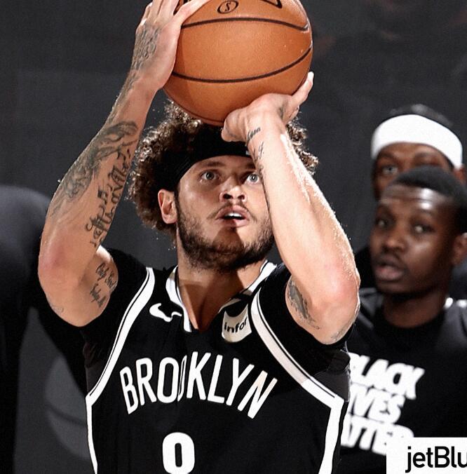 BRO逆转NS，Chovy送出助攻的简单介绍