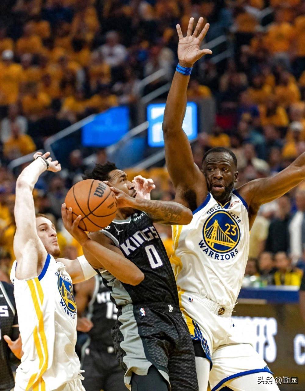 太阳翻盘勇士，锡安带队取胜