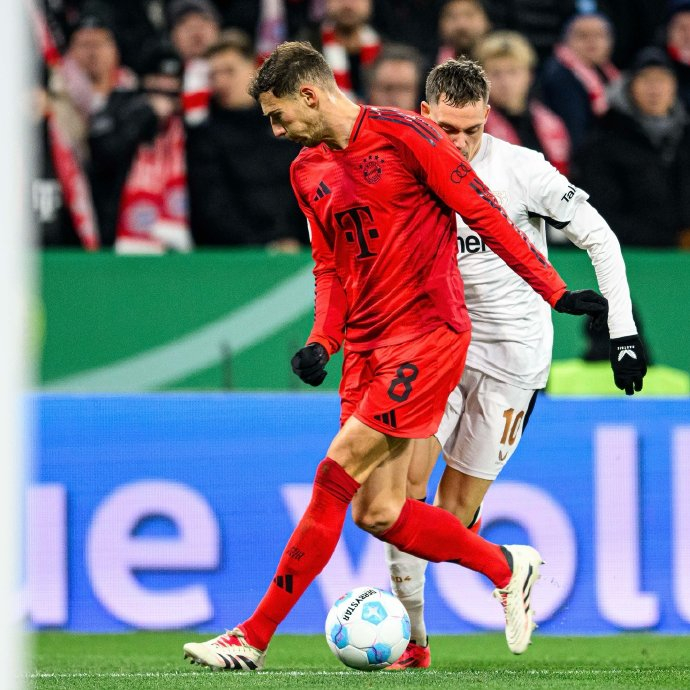 弗莱堡球员因红牌遭停赛，球队战斗力受损