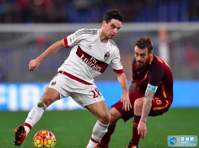 AC米兰客场痛失胜利，需要积极反思调整状态