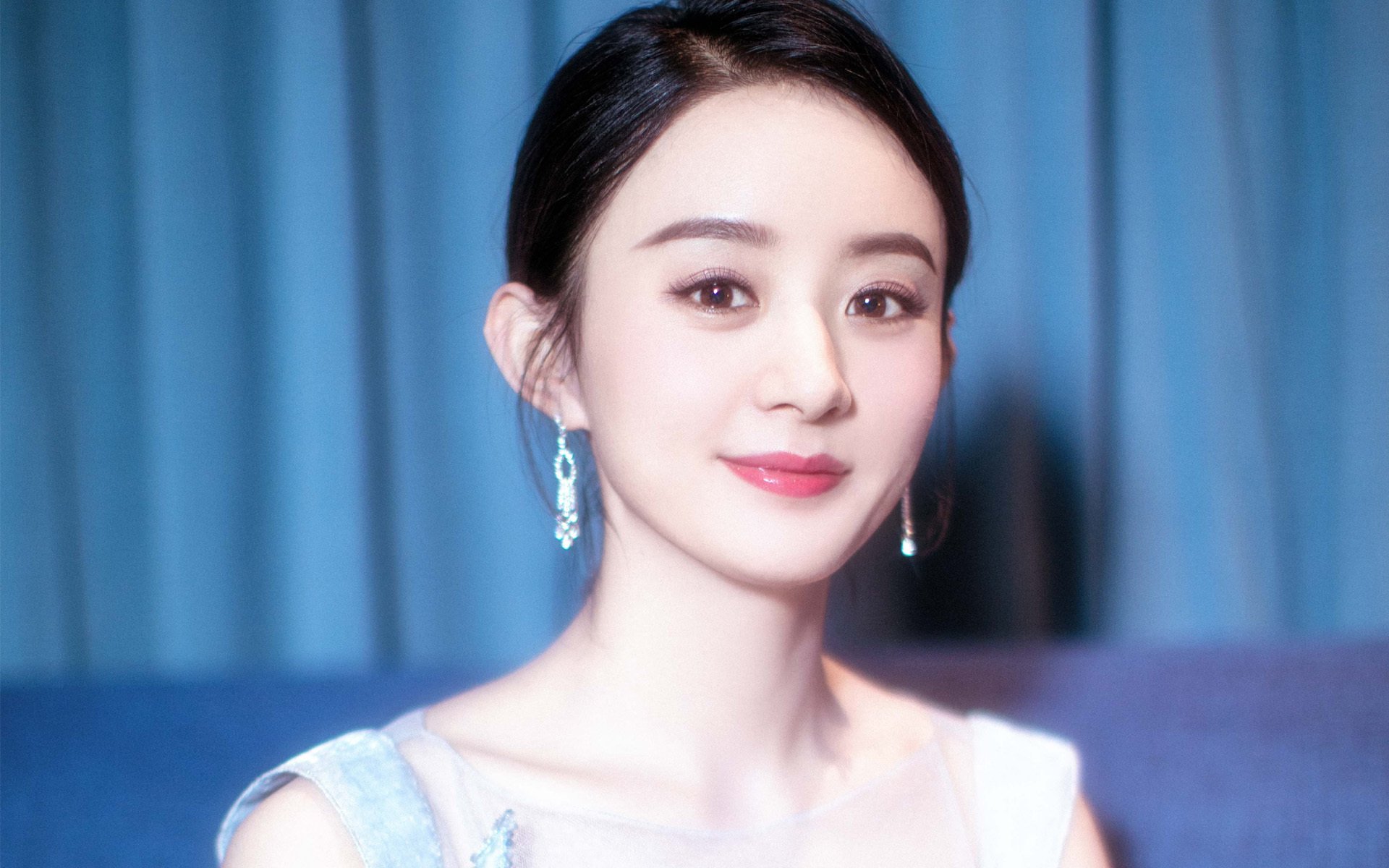 西甲国家德比之夜,马丁内利以火焰节奏点燃新时代