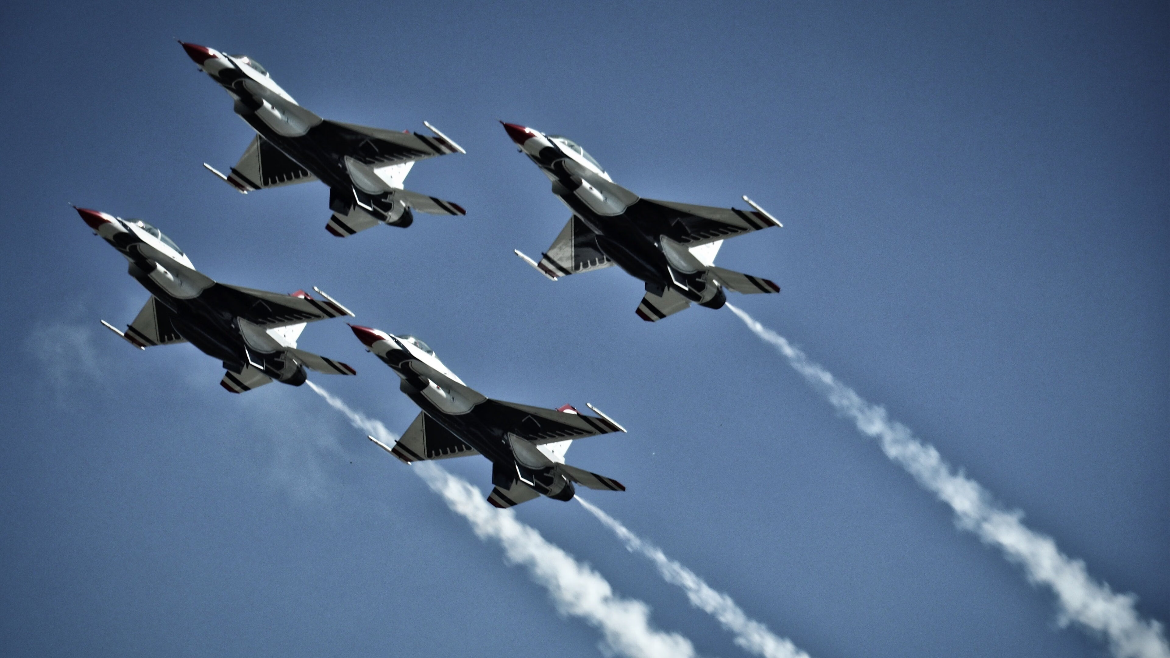 冰封北欧,楚阿梅尼的钢筋水泥防守如何绞杀挪威的进攻狂潮