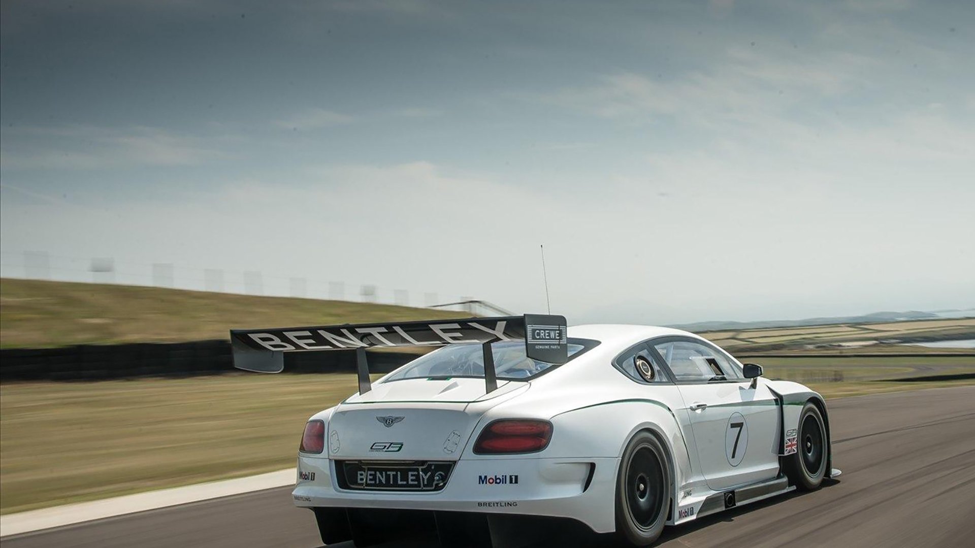 铁蹄踏碎北境,王座闪耀丹佛