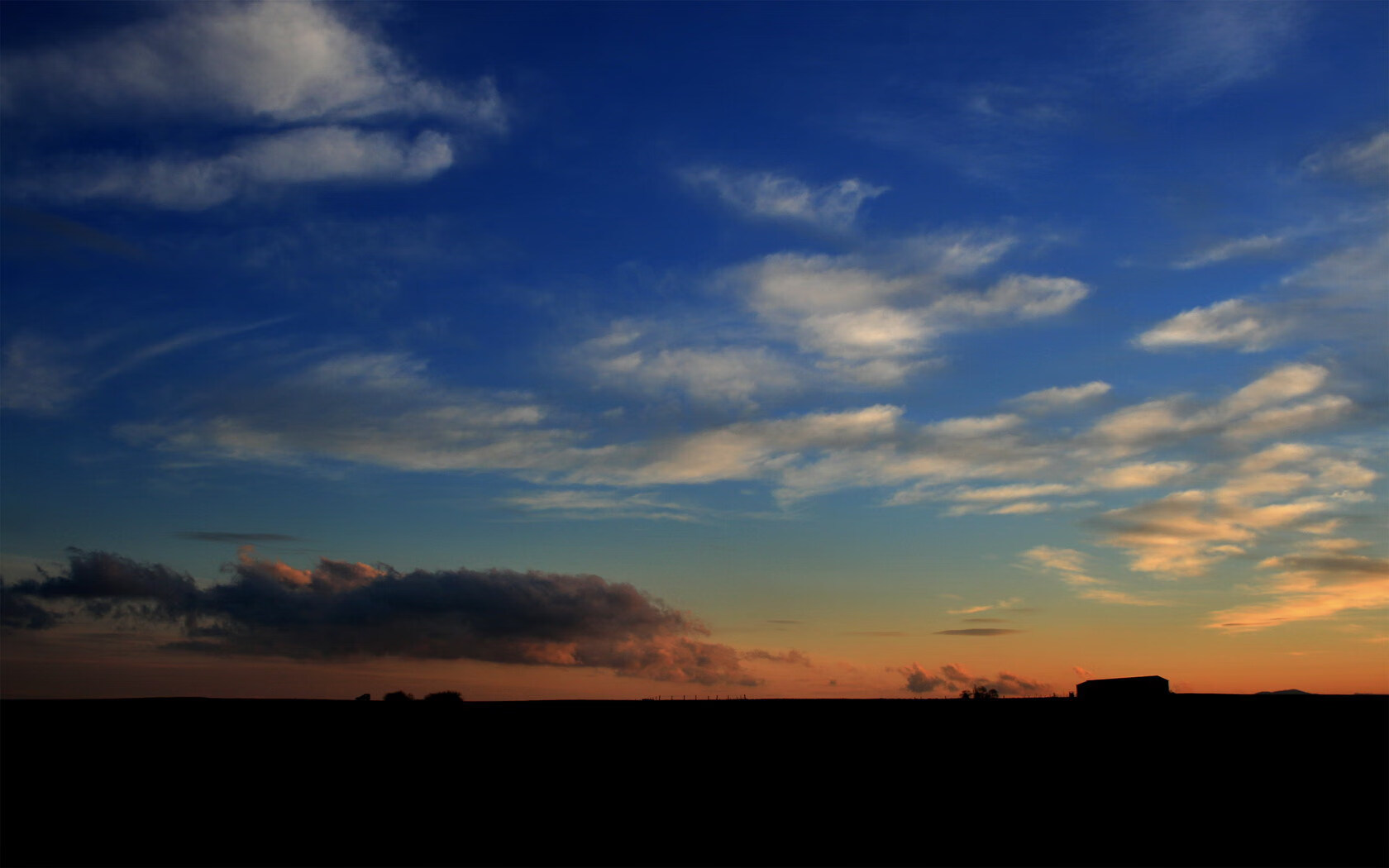解锁接管密码,从尼斯斩落巴萨到迪巴拉F1式主宰