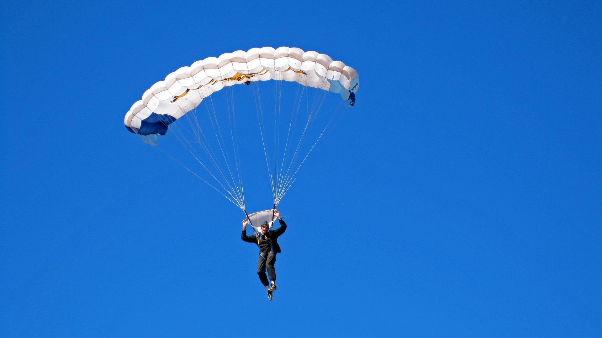 乔治斩获新高，火箭力克骑士，一役证名，实力无需多言